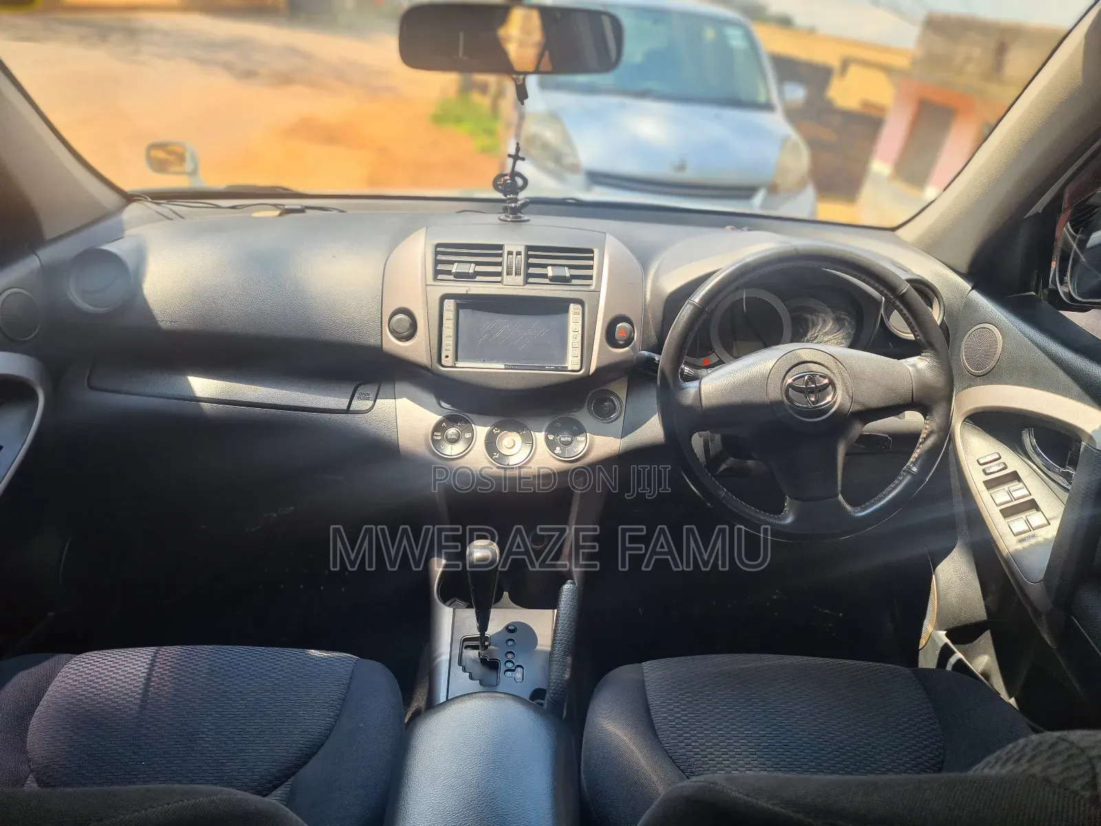 Toyota RAV4 2008 White