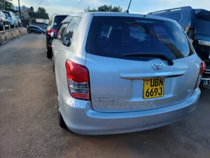 Toyota Corolla Fielder 2008 Silver