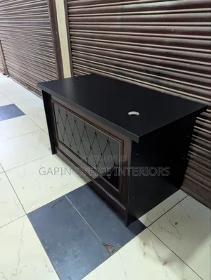 Simple Executive Office Desk of Size 1.2 Metres With 3 Fixed Drawers