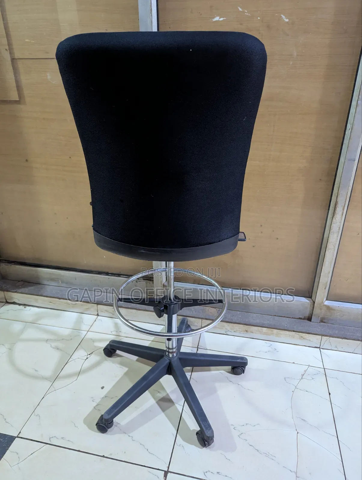 Heavy Duty Adjustable Counter Chair// Stool for Sale
