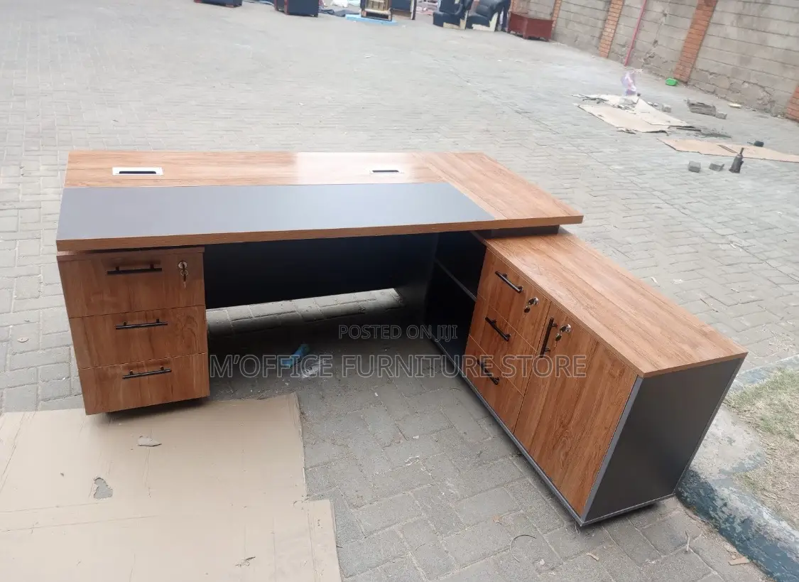 Elegant Office Table MDF