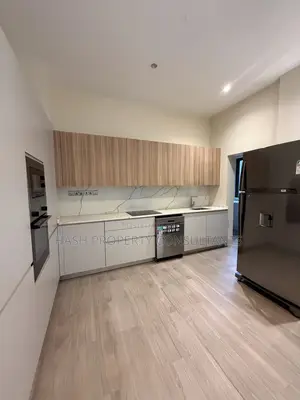 3bdrm Apartment in Bugolobi, Central Division for rent