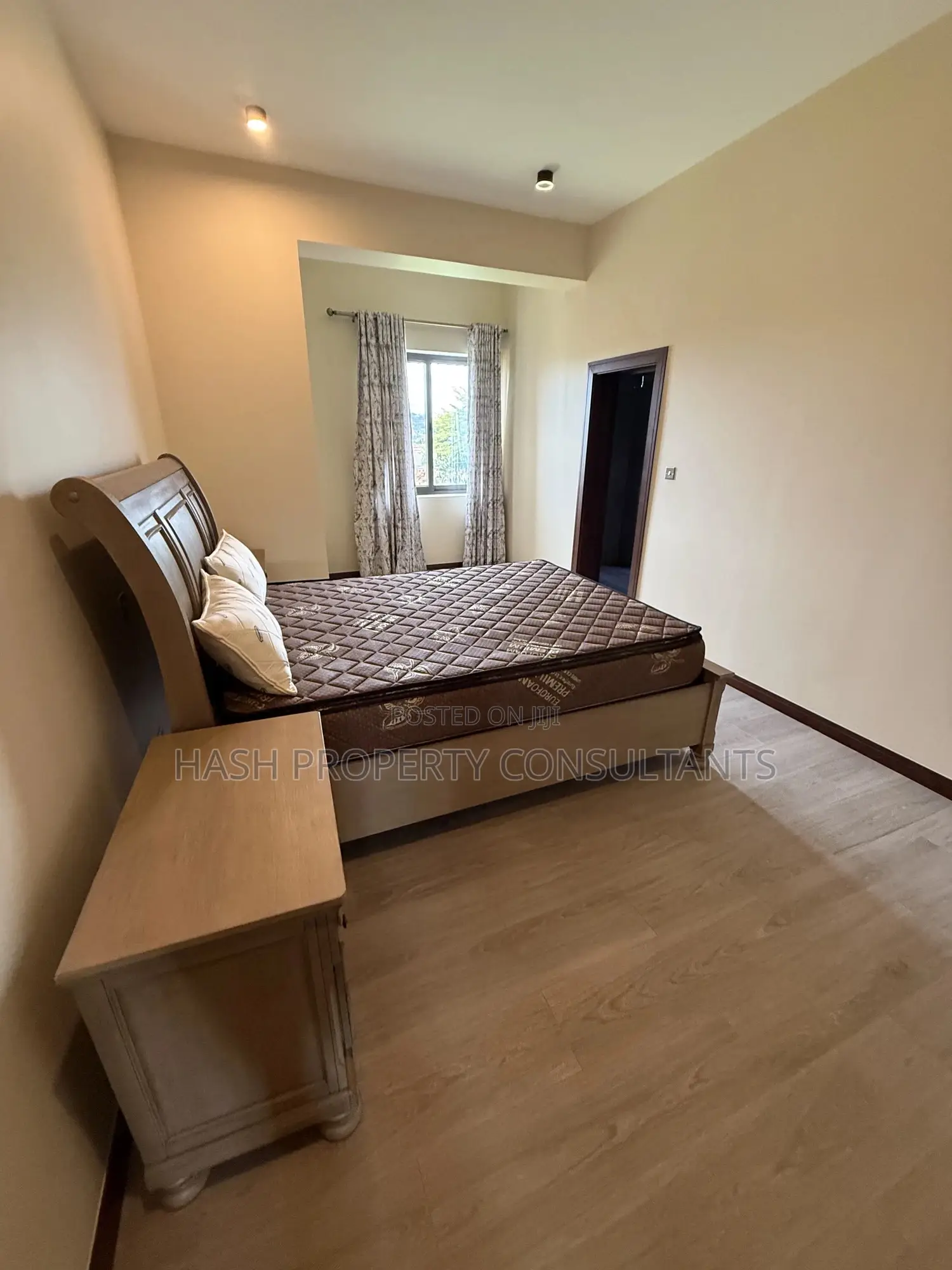 3bdrm Apartment in Bugolobi, Central Division for rent