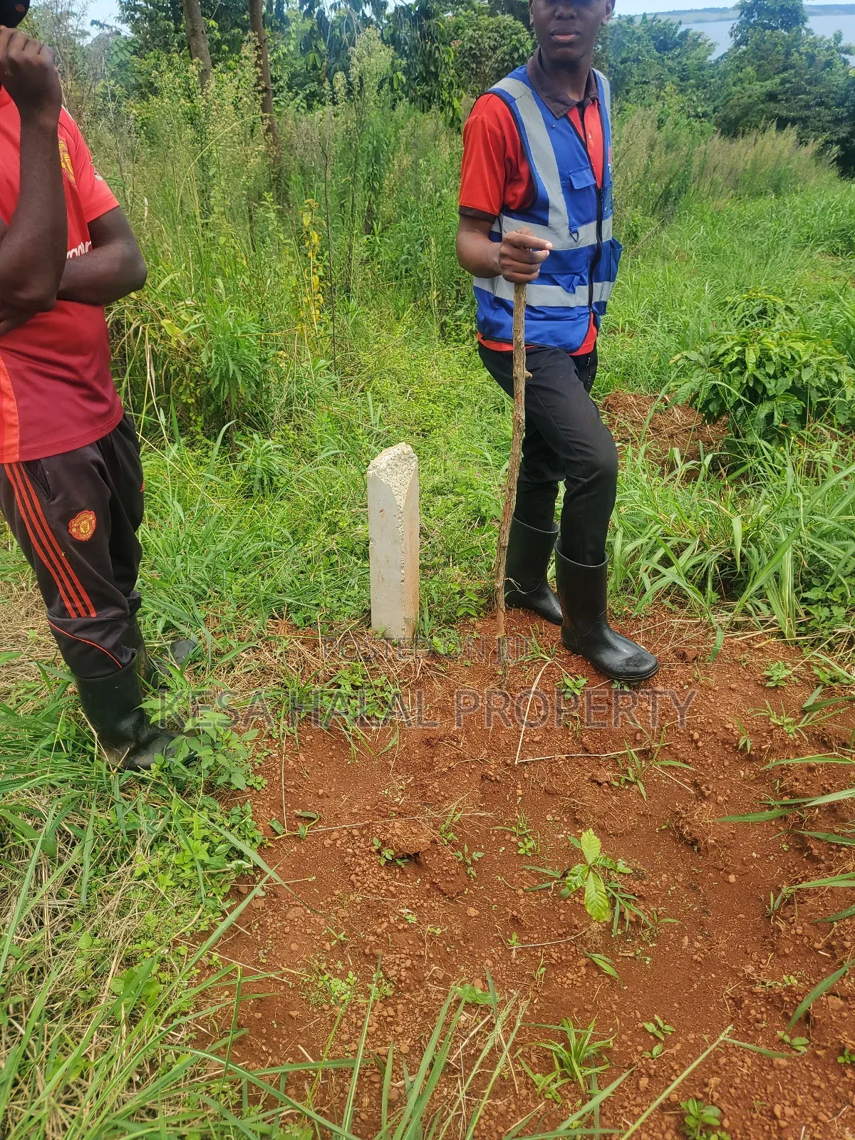 Lake View 1.72 Acres at Gaba Buyikwe All Goes for 40m Only.