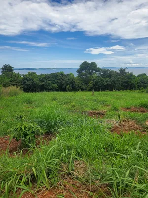 Lake View 1.72 Acres at Gaba Buyikwe All Goes for 40m Only.