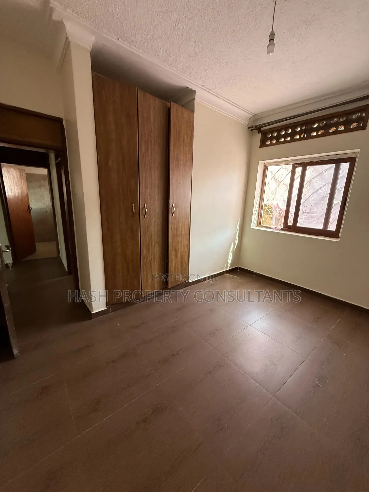 3bdrm Apartment in Muyunyo, Central Division for rent