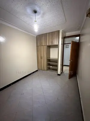 3bdrm Apartment in Muyunyo, Central Division for rent