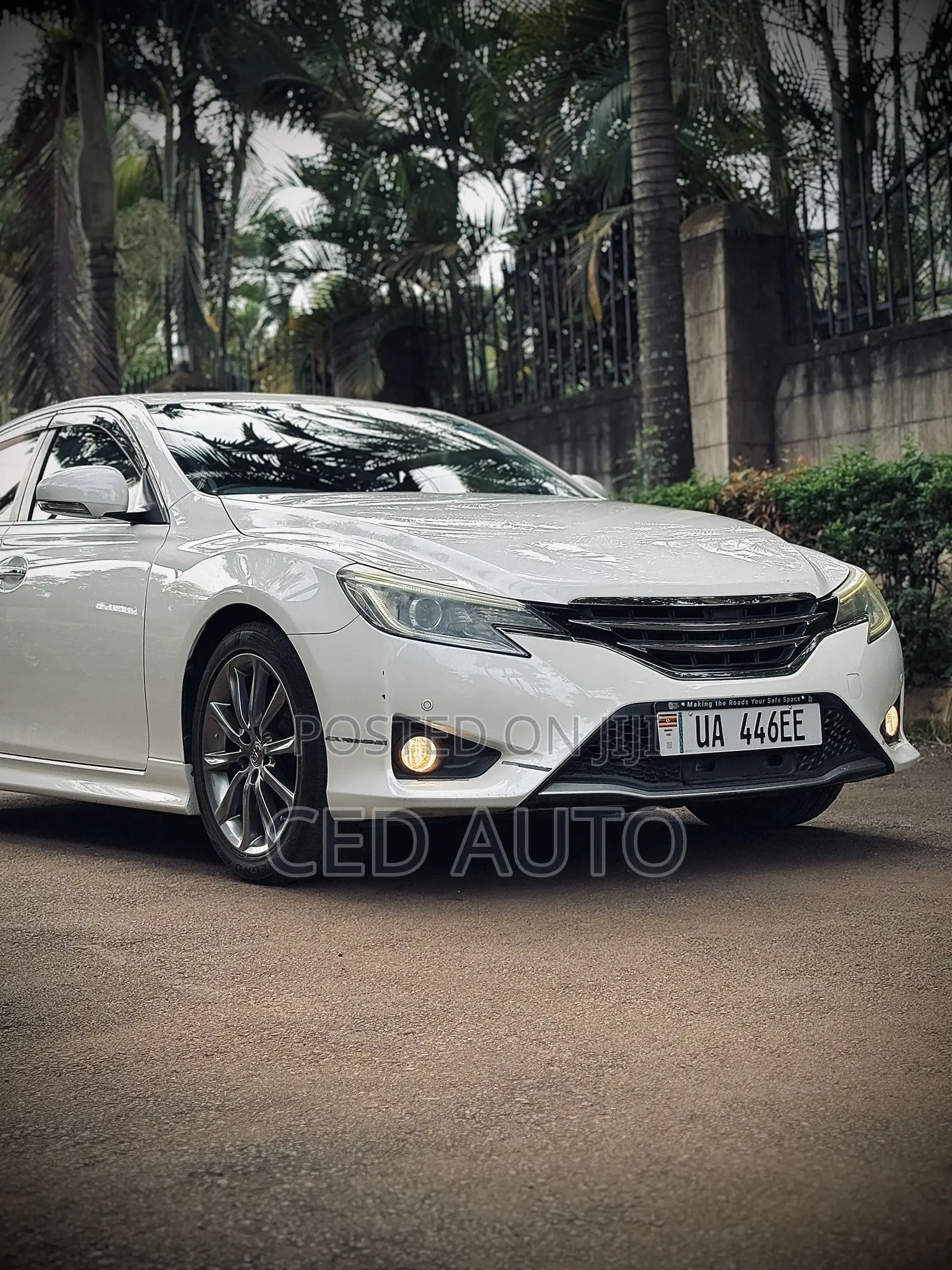 Toyota Mark X 2014 White