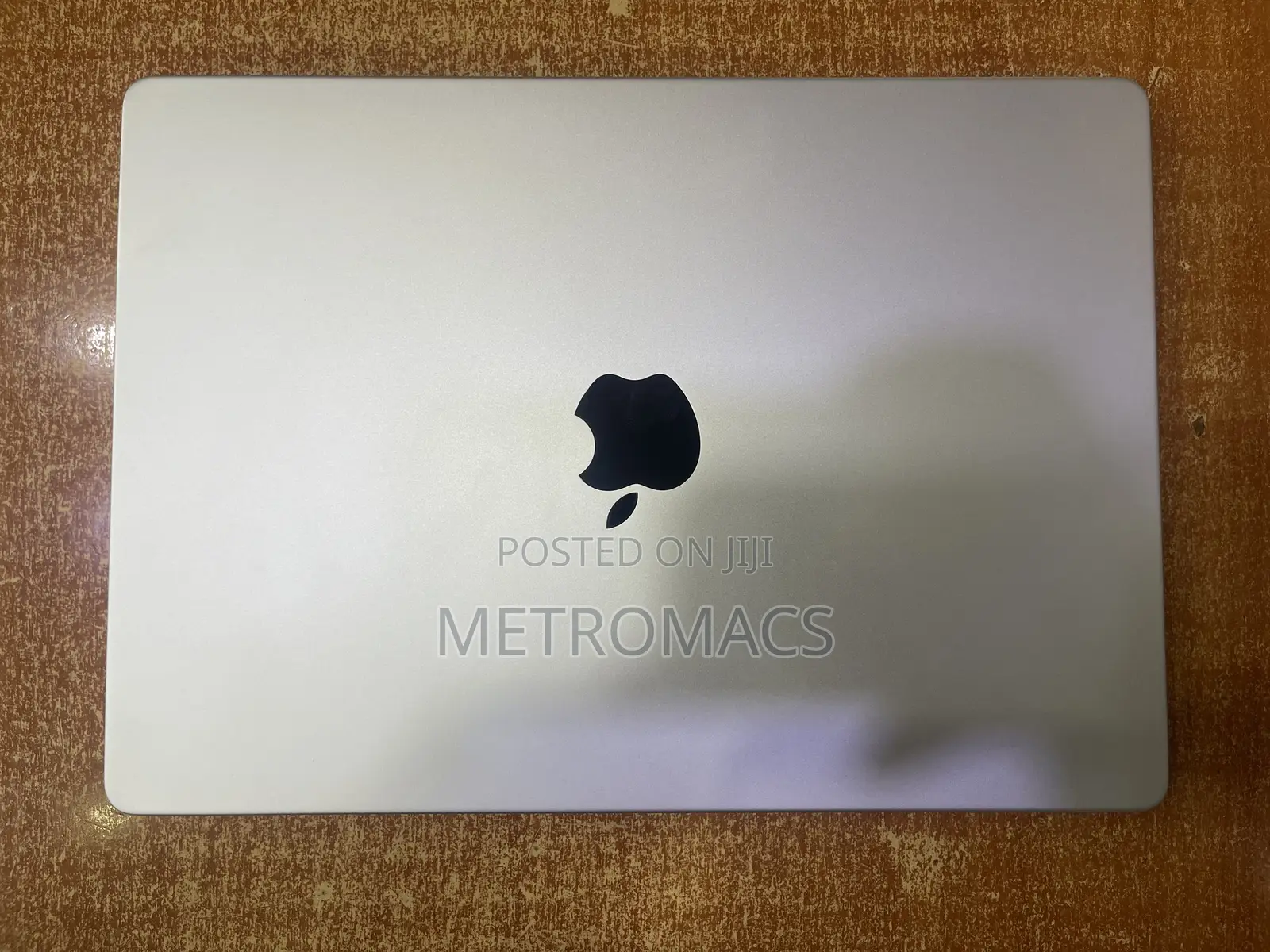 Laptop Apple MacBook Pro 2025 M5 14-inch 16GB Apple M5 SSD 512GB