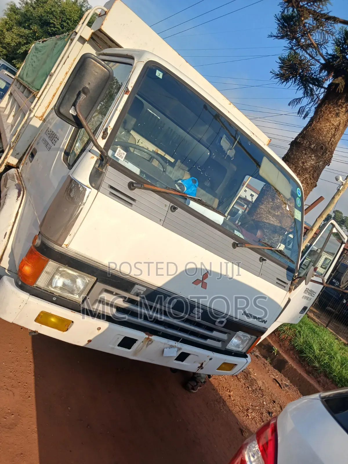 Fuso Tipper
