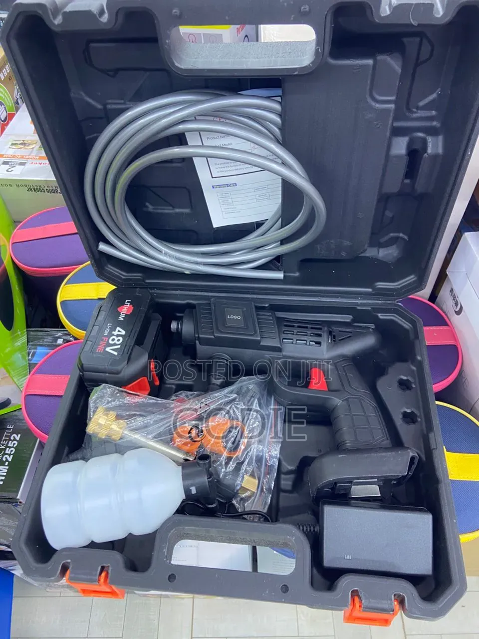 Portable Cordless High-Pressure Car Washer Kit.