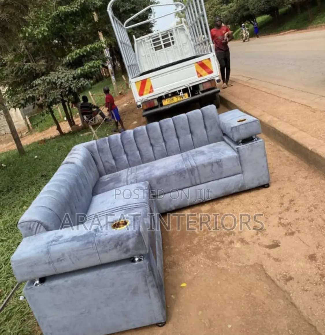 Arafat Gray L-Shape Sectional Sofa 