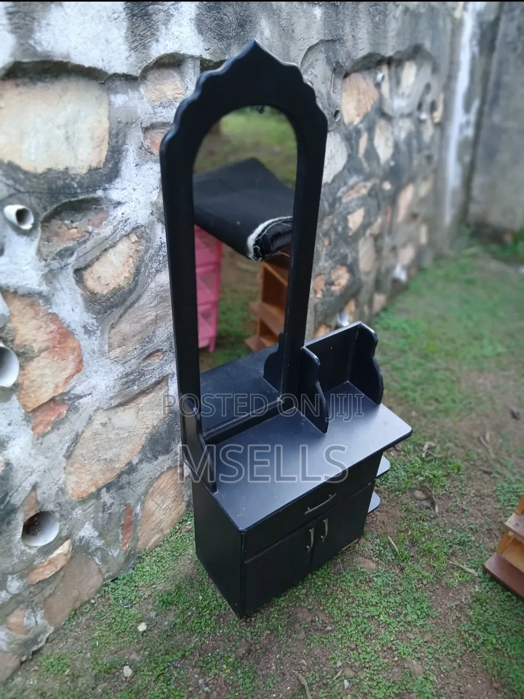 Dresser 6ft Black