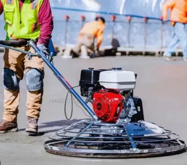 High Quality/Heavy Duty Gasoline/Petrol Powered 1000m Trowel Float