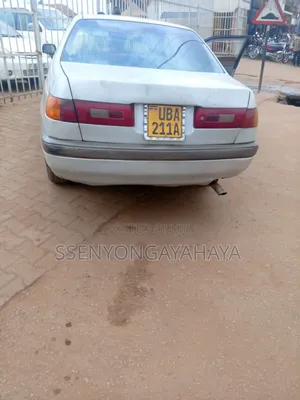 Toyota Premio 2001 Silver
