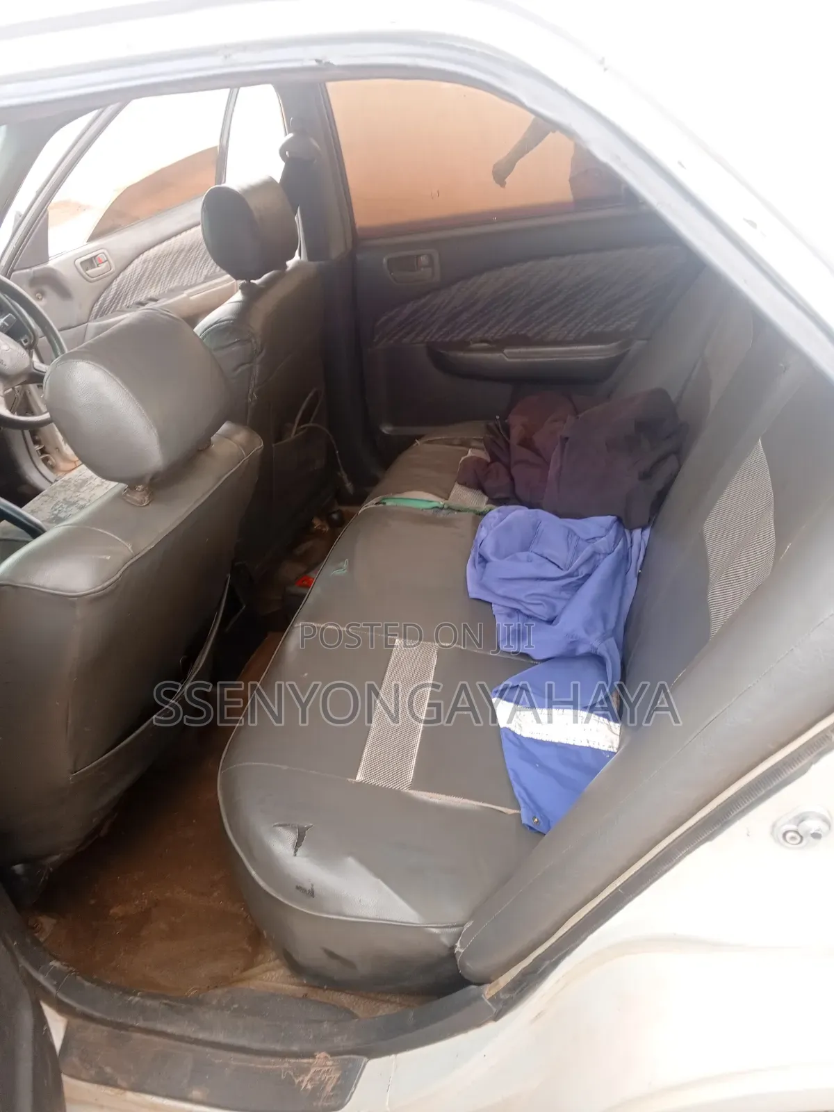 Toyota Premio 2001 Silver