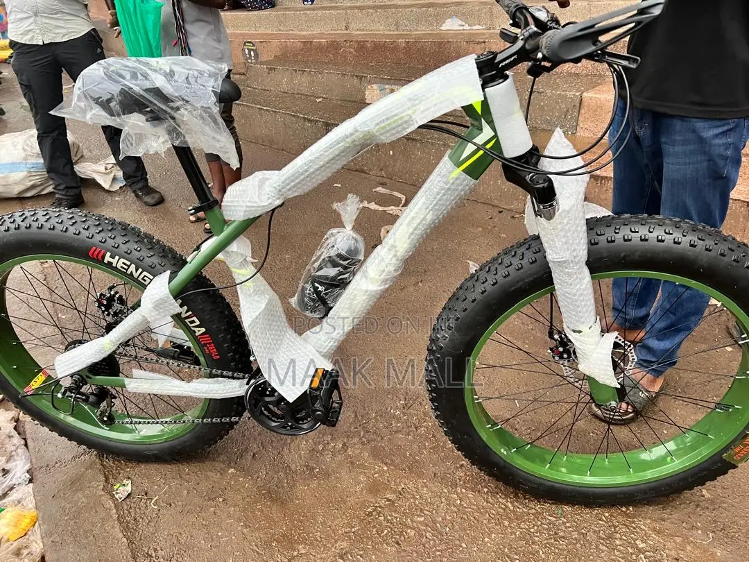 Fat Tyre Bike 26” Color Vary