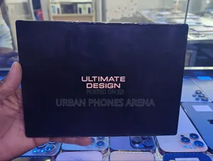 Huawei Mate XT Ultimate Design 1 TB Black
