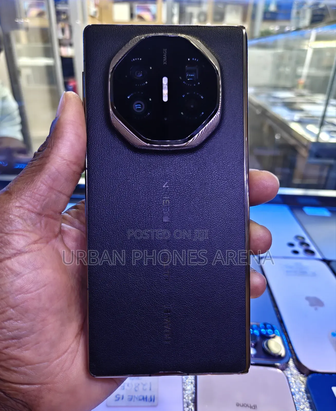 Huawei Mate XT Ultimate Design 1 TB Black