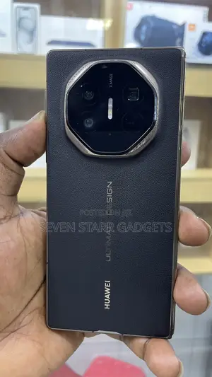 Huawei Mate XT Ultimate Design 1 TB Black