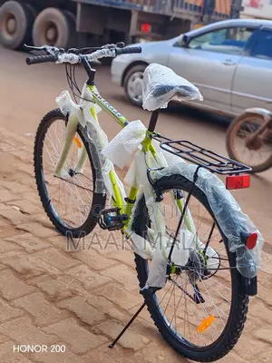 5 Gear Bicycle Size 26 With a Carrier