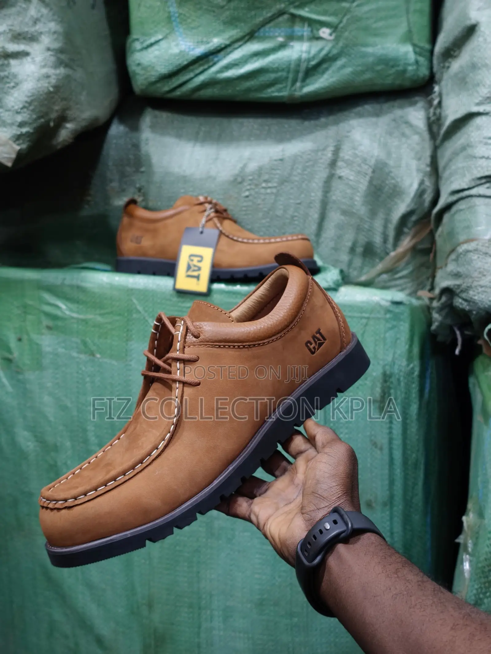 Caterpillar Rugged Brownstone
