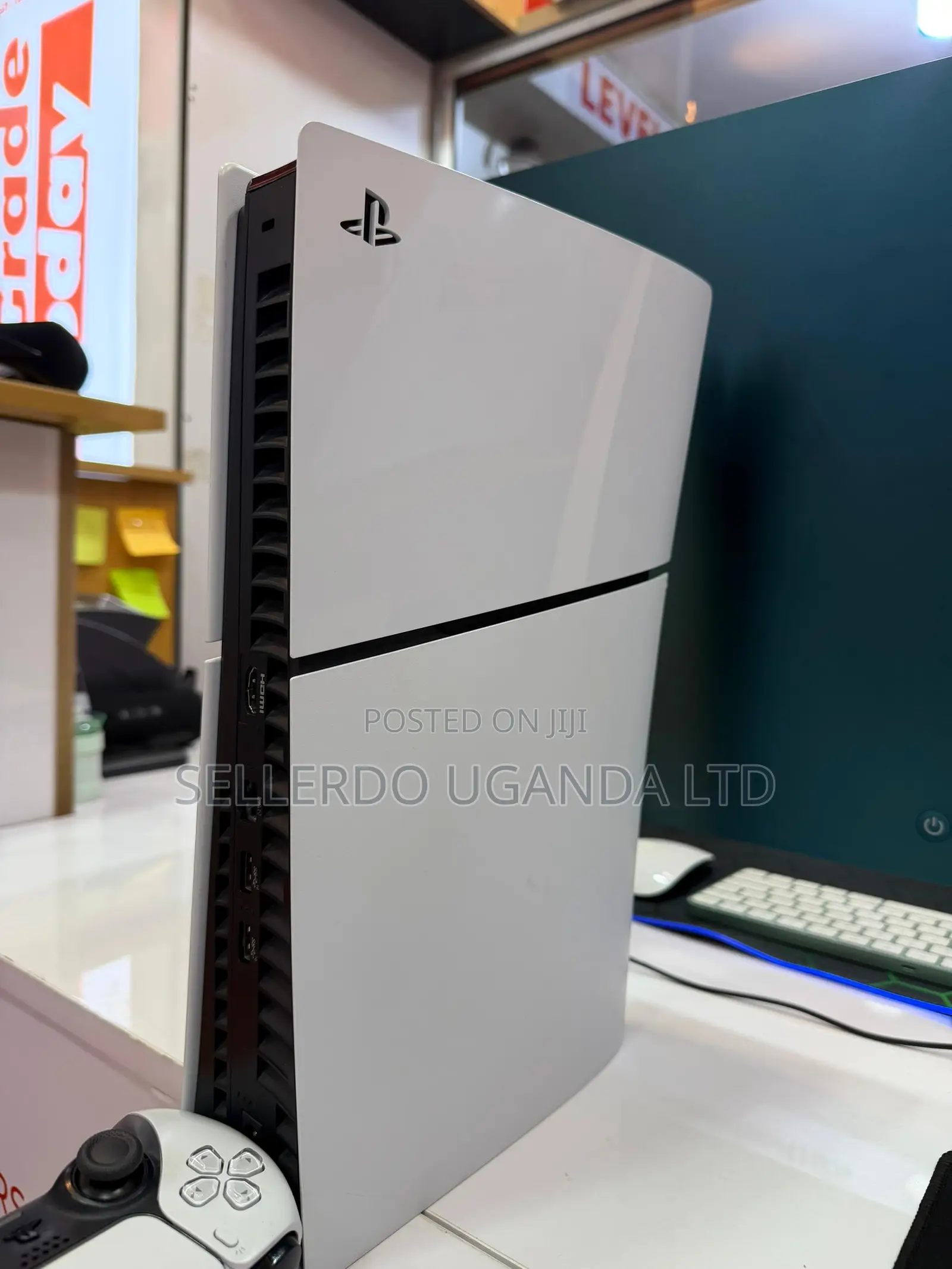 Play Station 5 Slim
