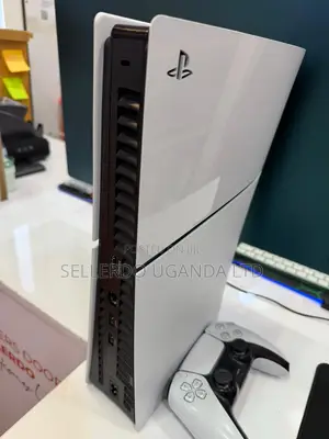 Play Station 5 Slim