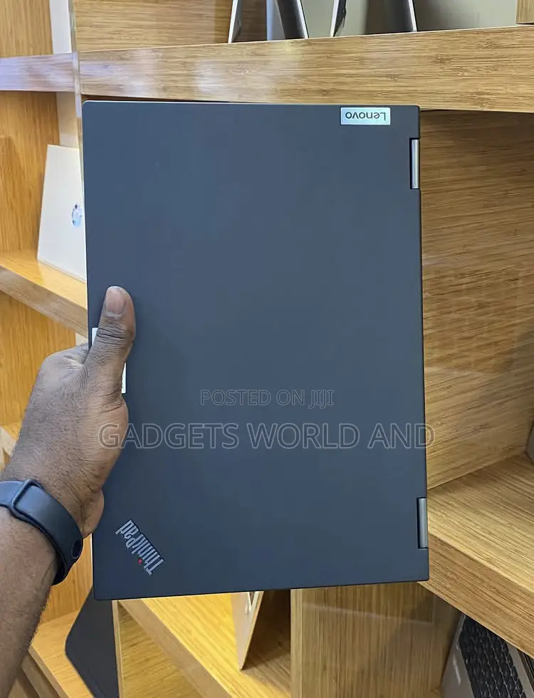 New Laptop Lenovo ThinkPad x13 Yoga 16GB Intel Core i7 SSD 512GB
