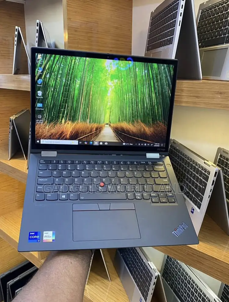 New Laptop Lenovo ThinkPad x13 Yoga 16GB Intel Core i7 SSD 512GB