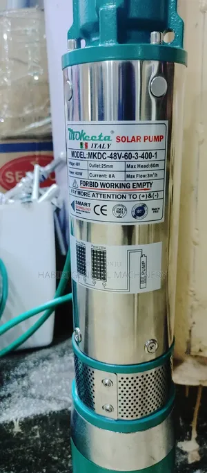 High Quality Mokeeta 60metres Submersible Solar Water Pump