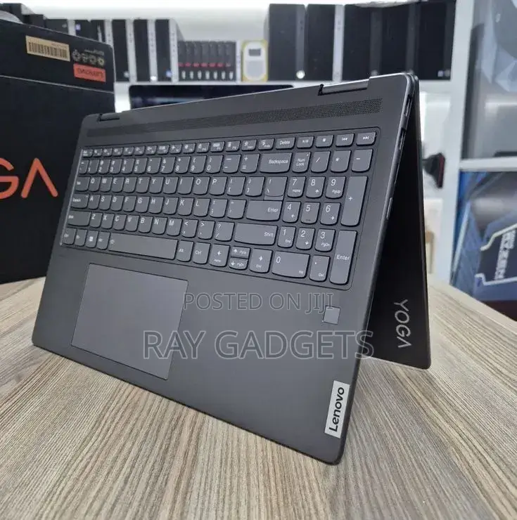 New Laptop Lenovo ThinkPad X1 Yoga 16GB Intel Core i7 SSD 512GB