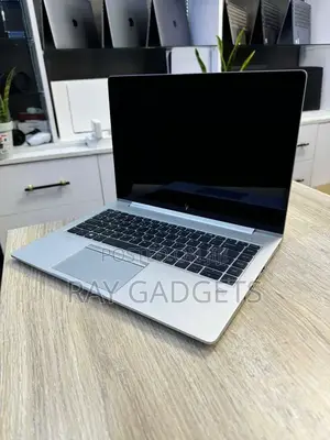 New Laptop HP EliteBook 840 G5 8GB Intel Core i7 SSD 256GB