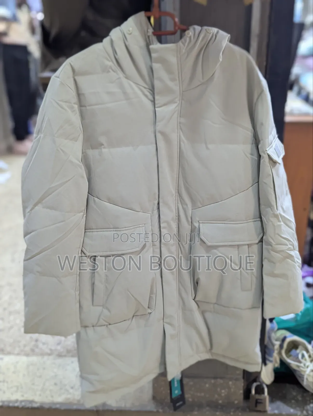 Cream Unisex Long Winter Jacket Size Large to XXL