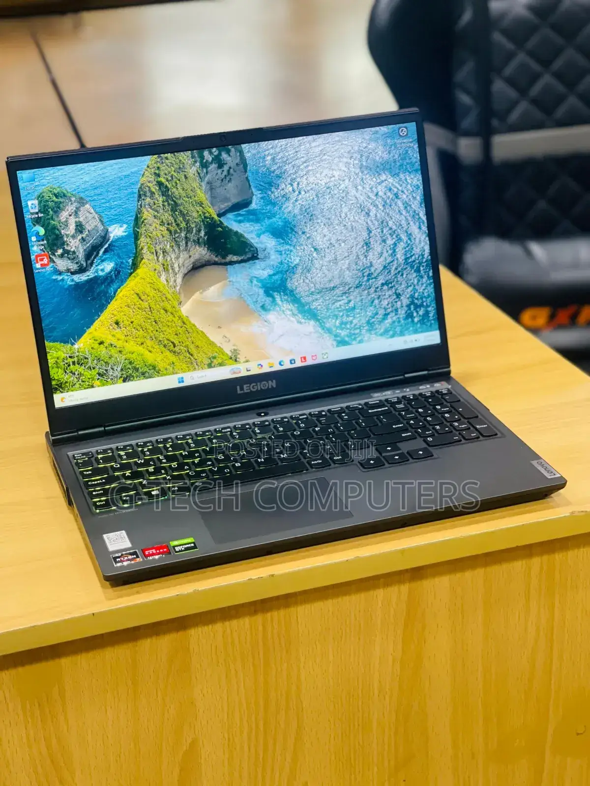 New Laptop Lenovo Legion 5 16GB AMD Ryzen 7 SSD 512GB