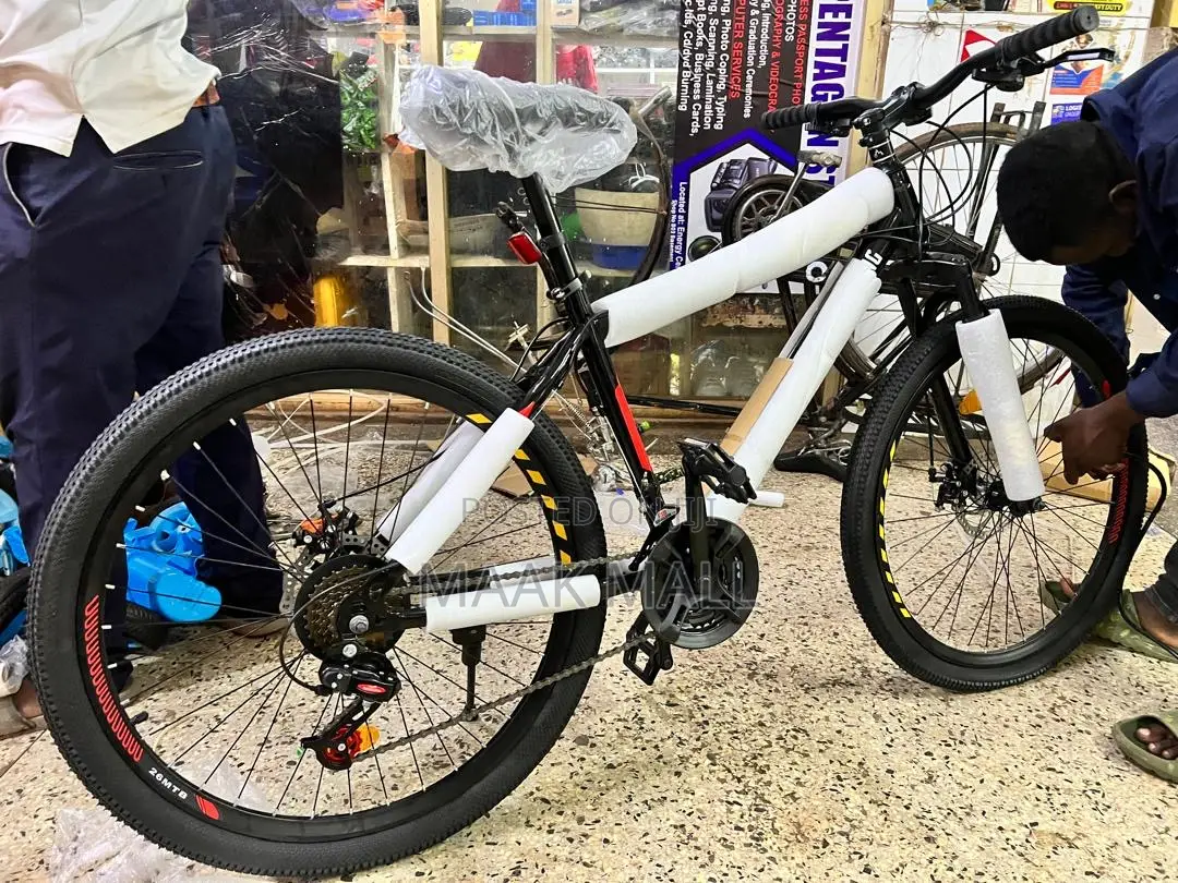 Black Mountain Bike With No Carrier