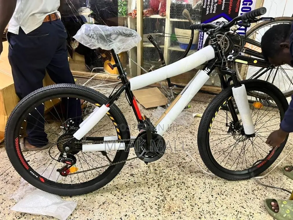 Black Mountain Bike With No Carrier