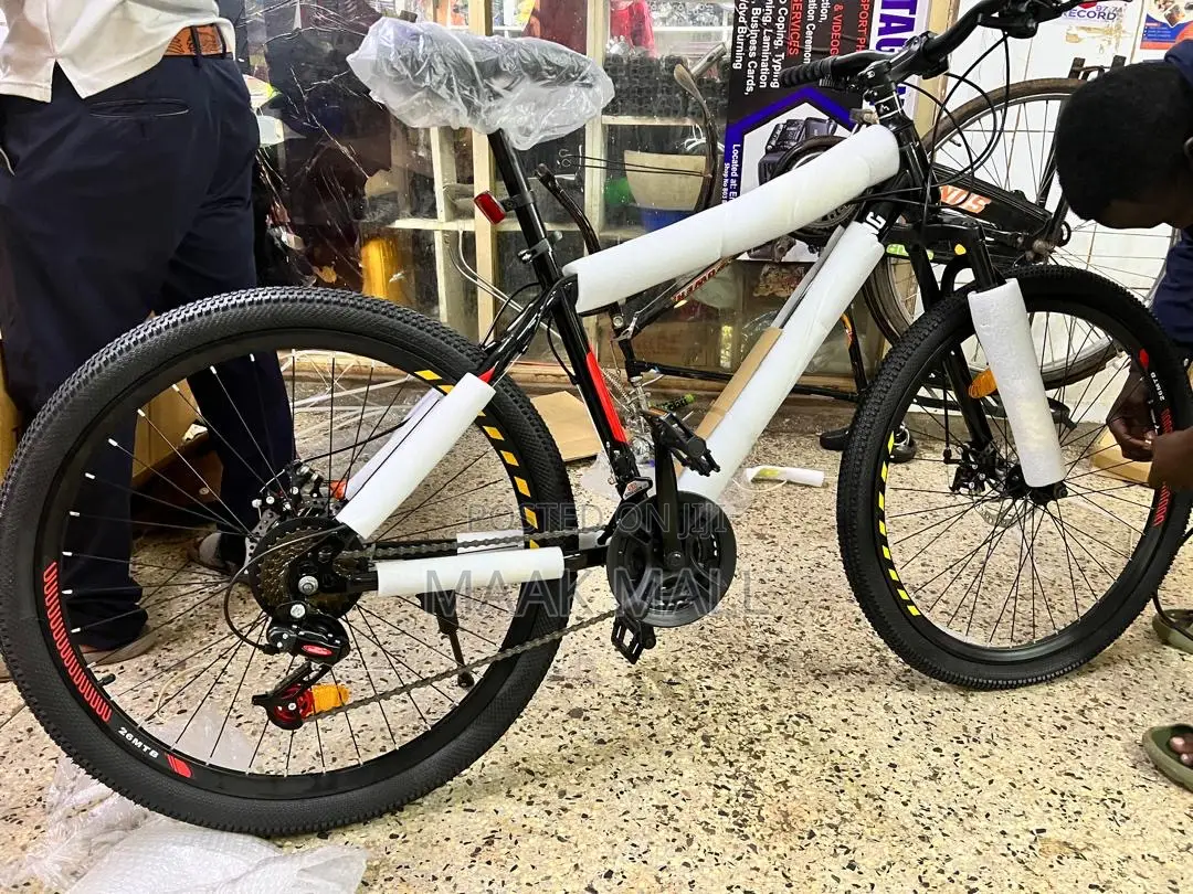 Black Mountain Bike With No Carrier