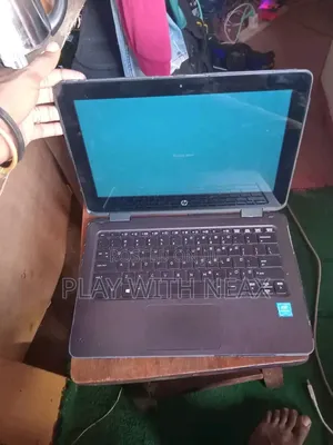 Laptop HP 15-ra003nia 8GB Intel SSD 128GB