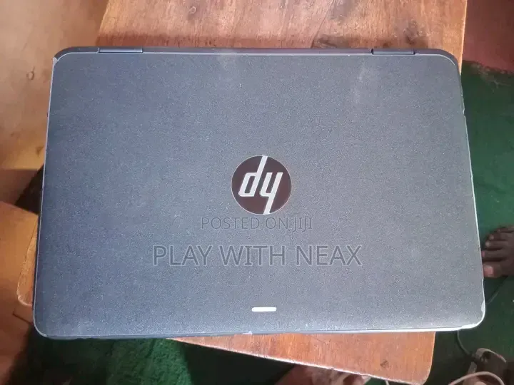Laptop HP 15-ra003nia 8GB Intel SSD 128GB