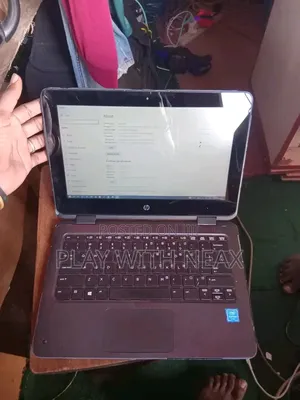 Laptop HP 15-ra003nia 8GB Intel SSD 128GB