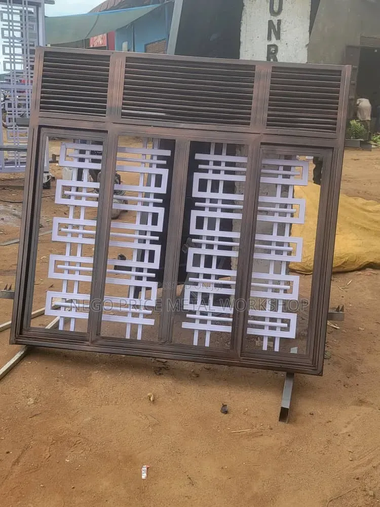 Front Sliding Window