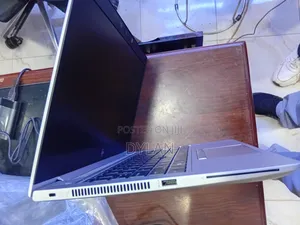 Laptop HP EliteBook 840 G5 8GB Intel Core i5 SSD 256GB