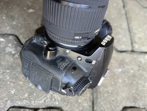 Nikon D7000