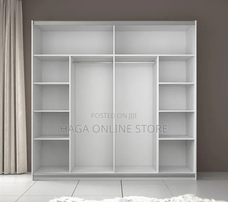 4 Doors Wodrobes With Drawers