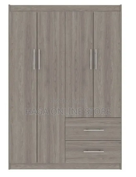 4 Doors Wodrobes With Drawers