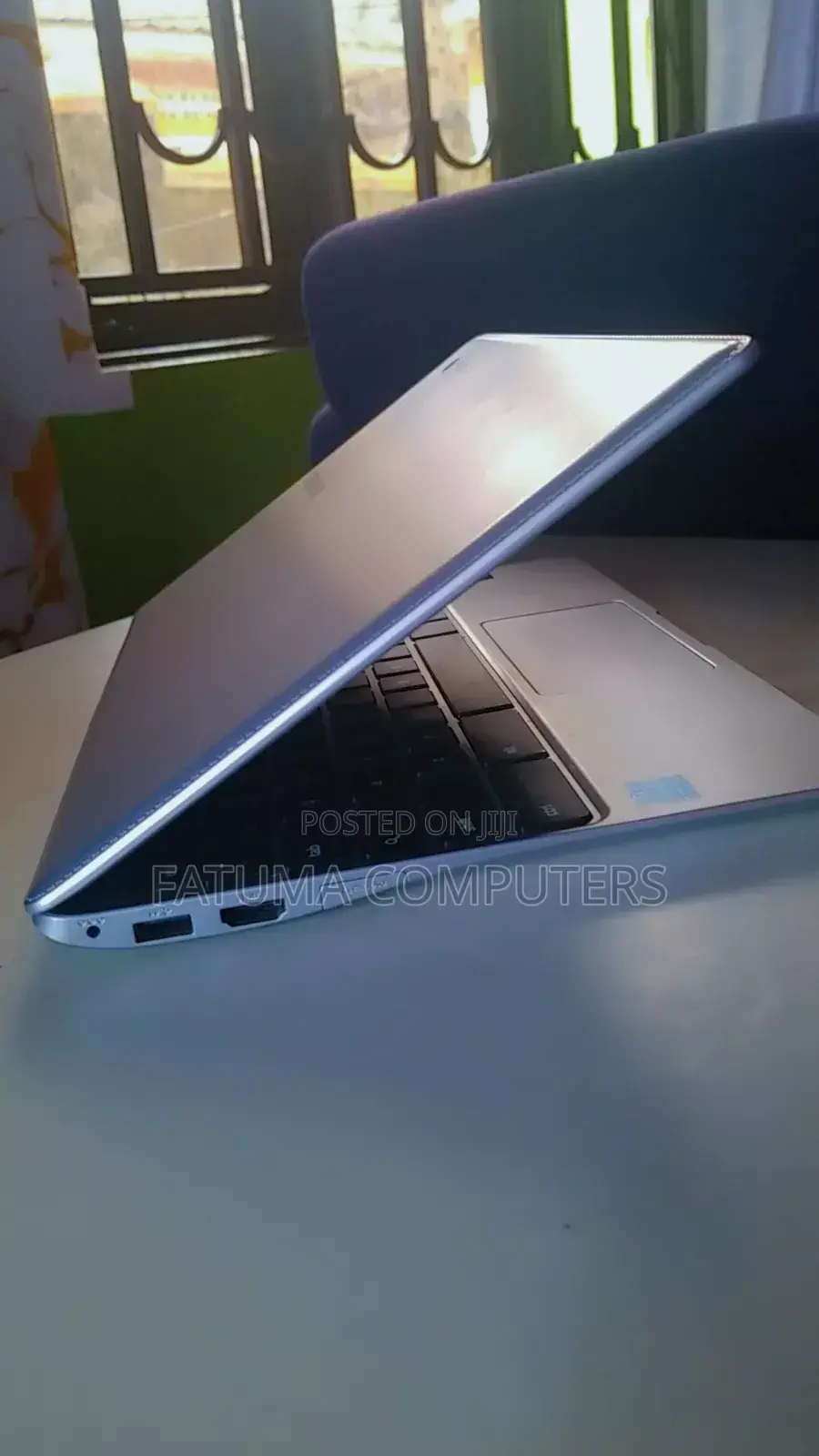 Laptop Samsung Chromebook Plus 4GB Intel Core i5 SSHD+SSD 16 GB