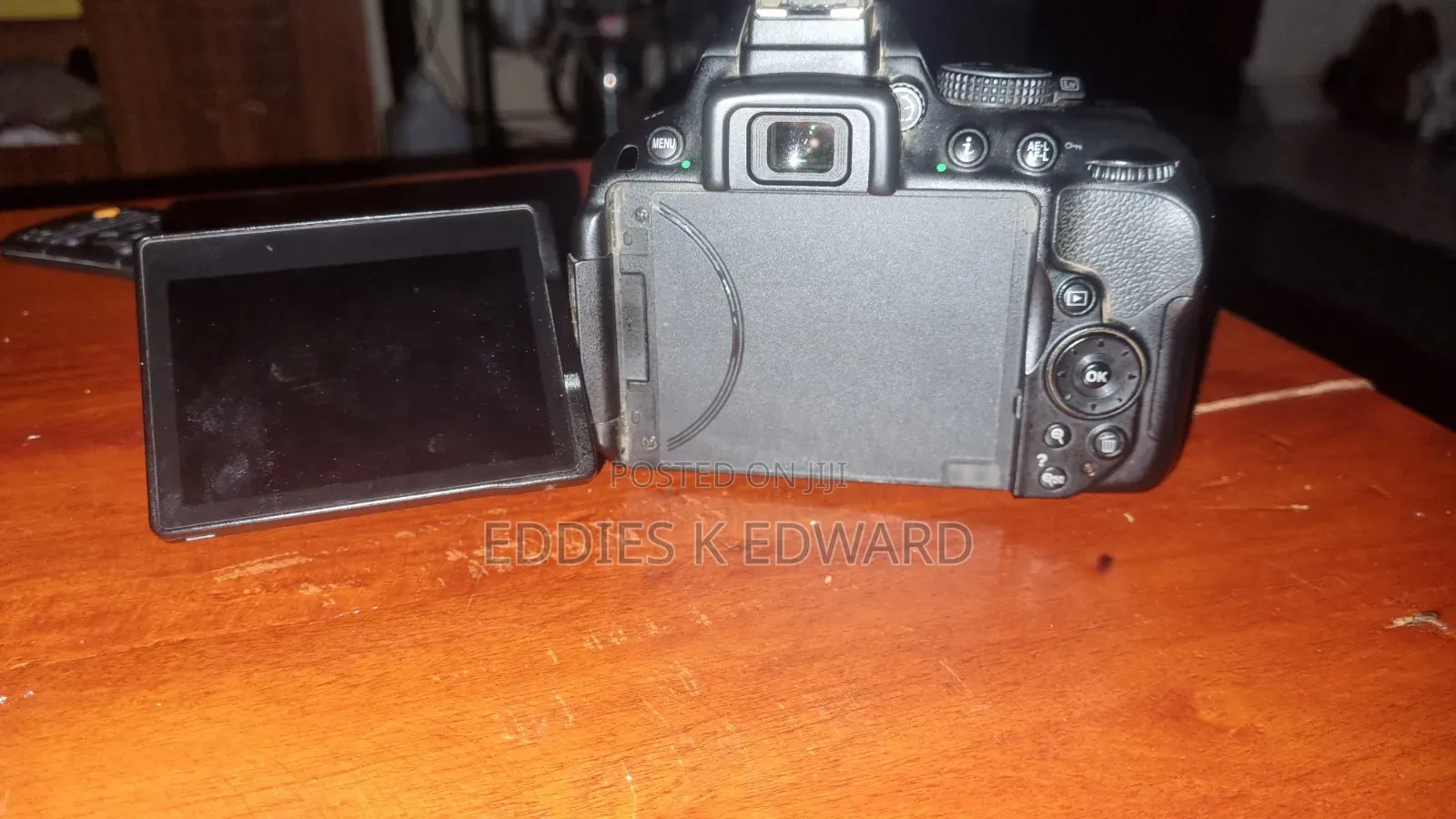 Camera Nikoni