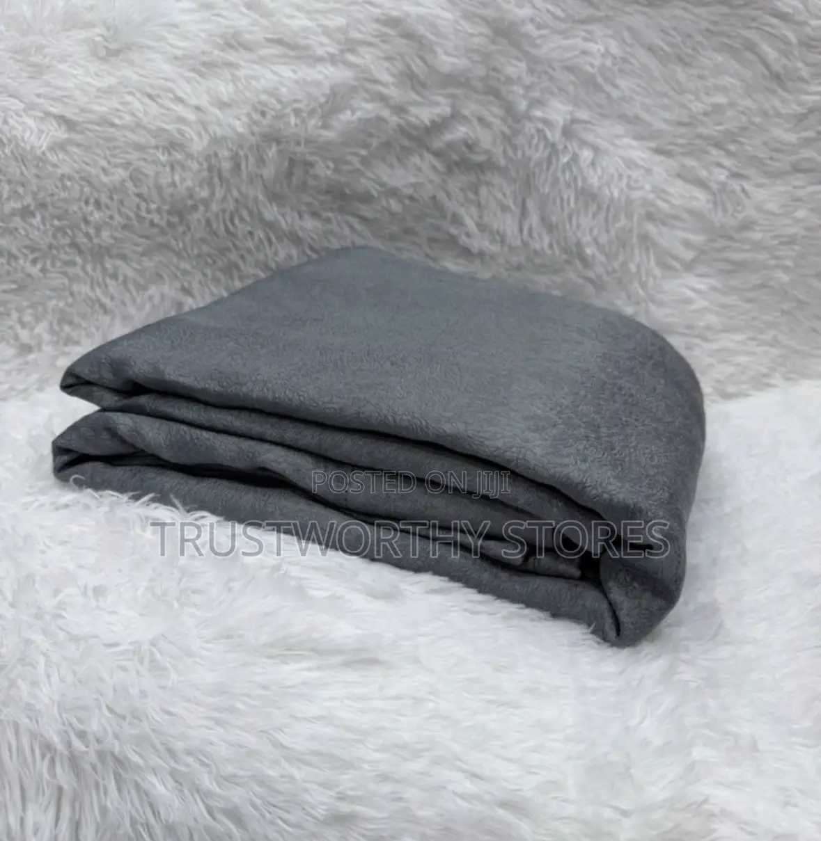 2 Plain Ring Curtains With 1 Net