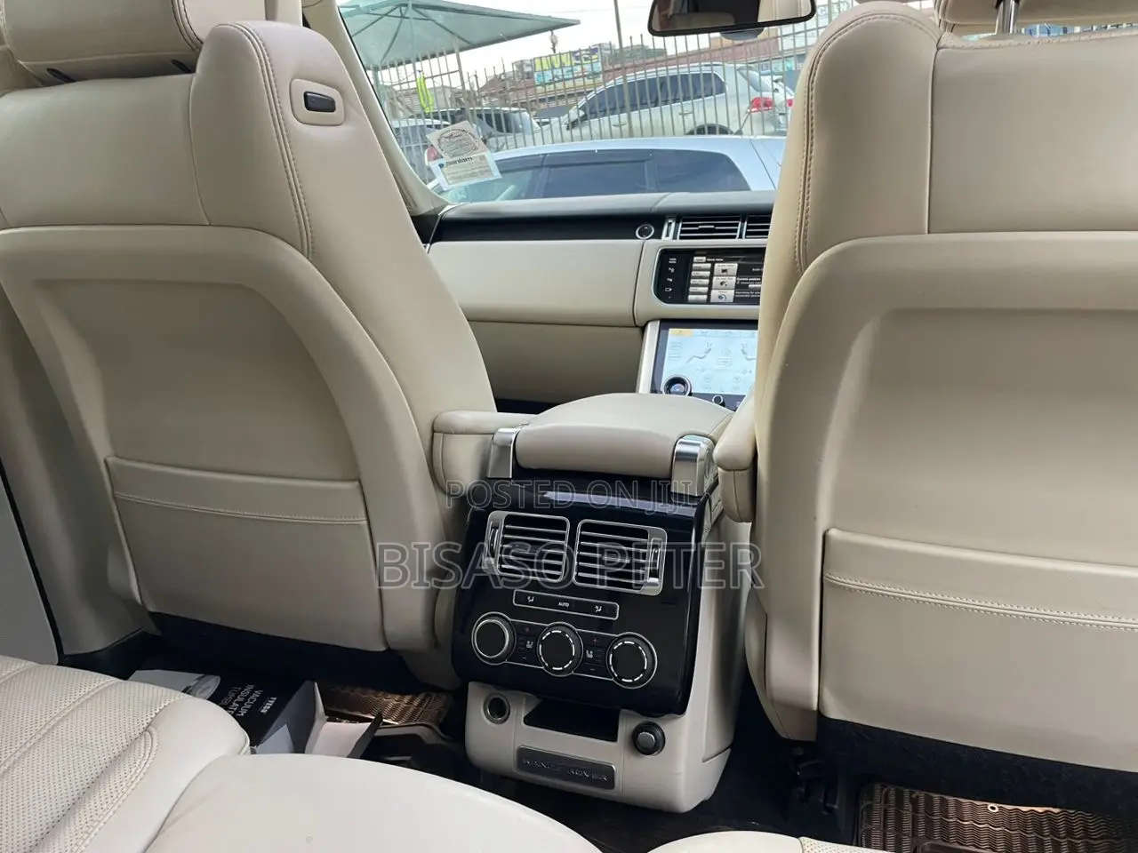 Land Rover Range Rover Vogue 2016 Silver